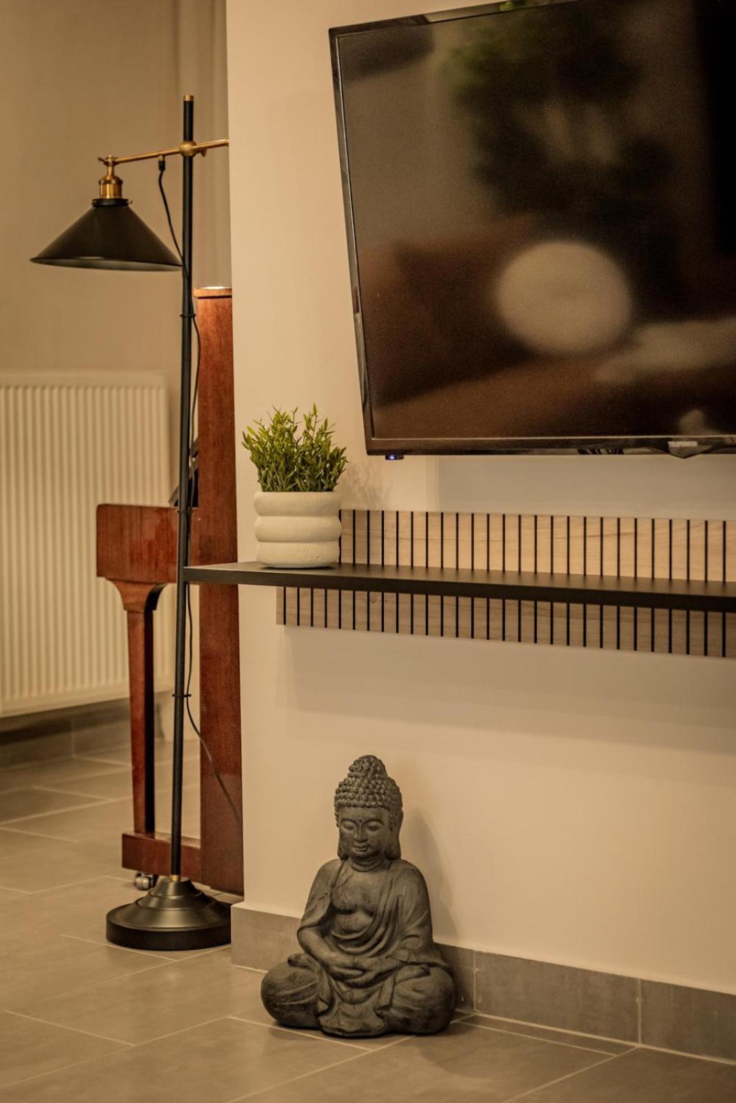 Estia On White Tower Midas Project Appartement